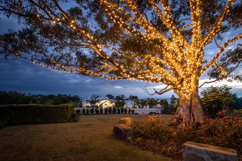 Garden lights at Halcyon Promenade